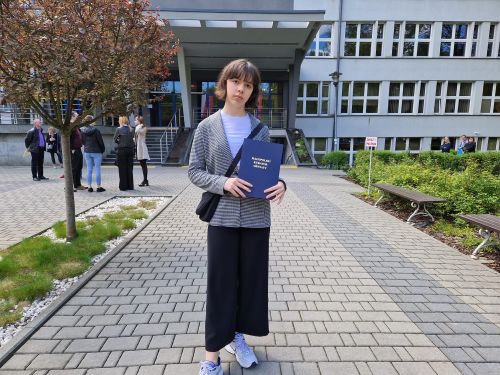 78242c05-efe5-4958-80d2-2beae1eb3a96